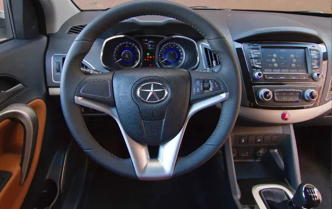 اجاره جک اس ۵ / مدل 1402|خودرو اجارهای|تهران, حکیمیه|دیوار