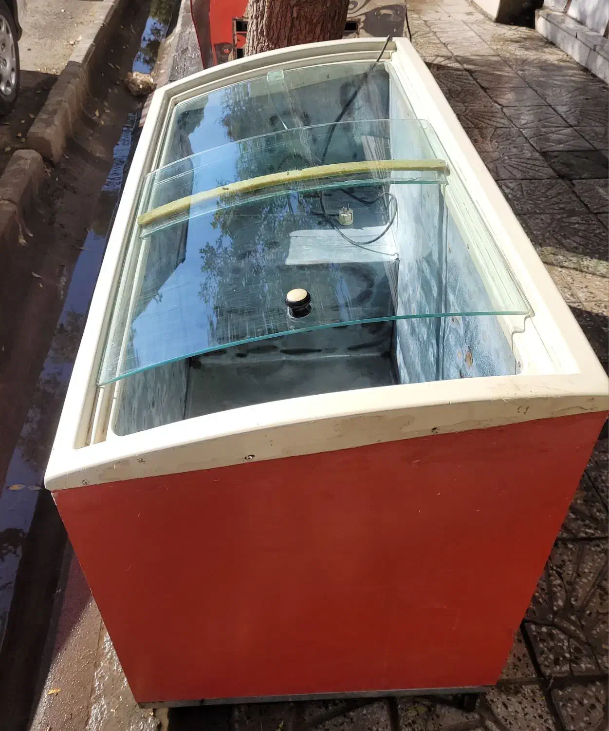 یخجال ویترینی فریزر بستنی|فروشگاه و مغازه|بهار, |دیوار