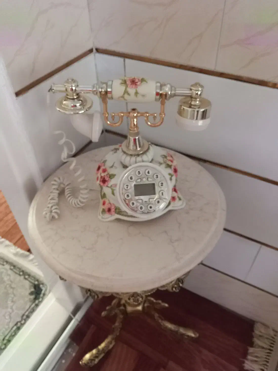 میز طرح برنز جنس چدن|میز تلفن|تنکمان, |دیوار