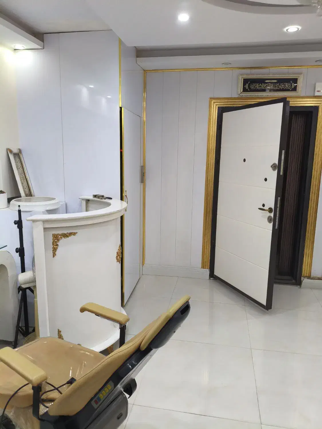 اجاره واحد اداری // ۶۵ متری // بر اصلی بومهن|اجارهٔ دفتر کار، اتاق اداری، مطب|بومهن, |دیوار