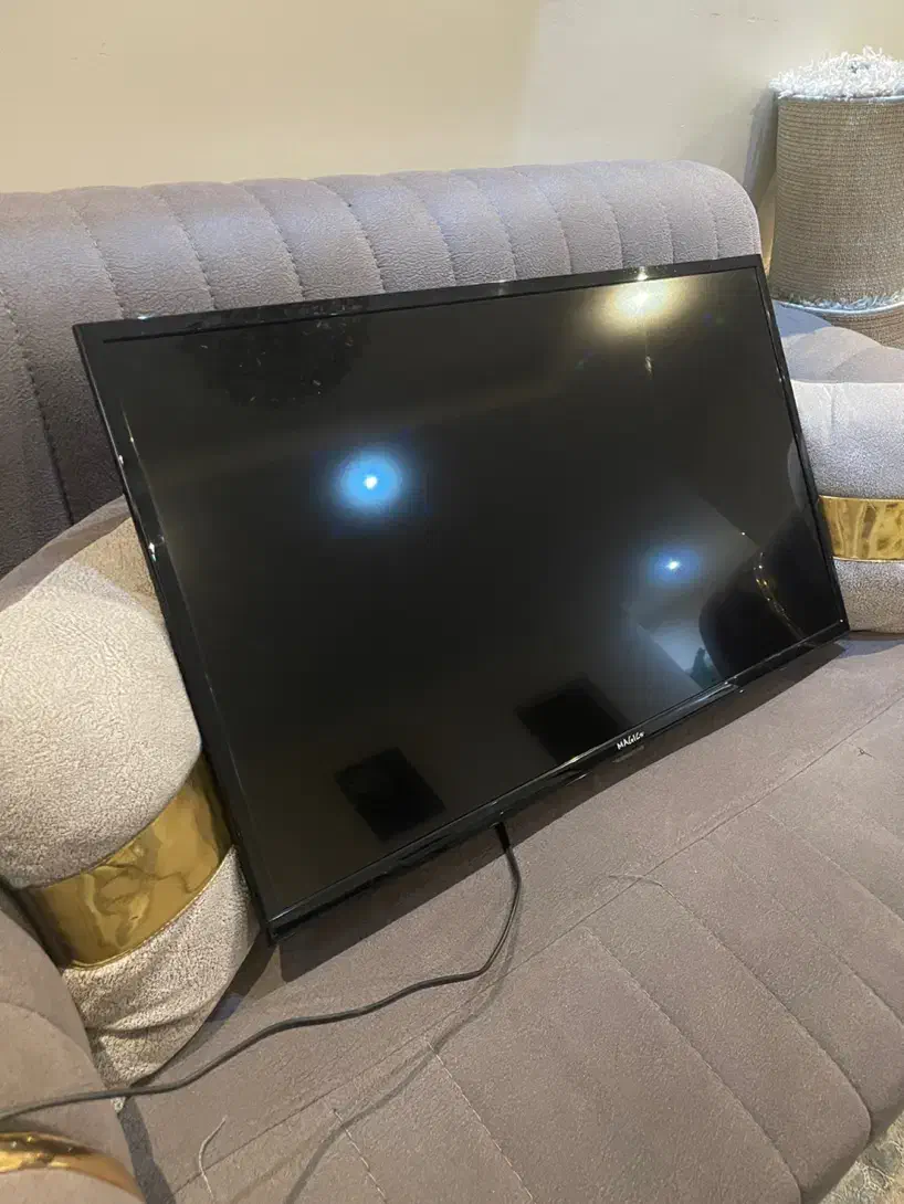 تلویزیون ال ای دی مجیک ۳۲ اینچ|تلویزیون و پروژکتور|تهران, هاشمی|دیوار