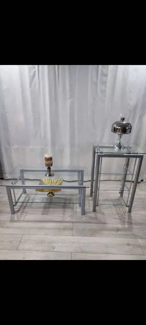 دوعدد میز شیشه ایی خارجی|مبلمان خانگی و میز عسلی|شیراز, ارم|دیوار