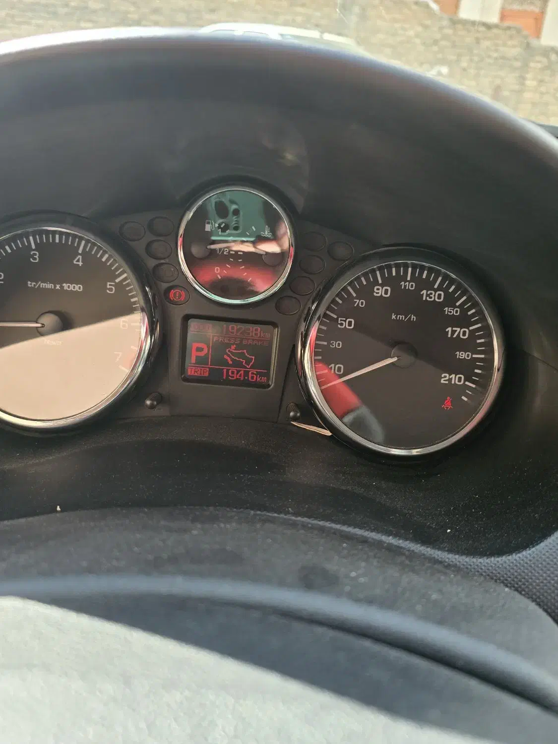 207mc1401|خودرو سواری و وانت|کرمانشاه, |دیوار