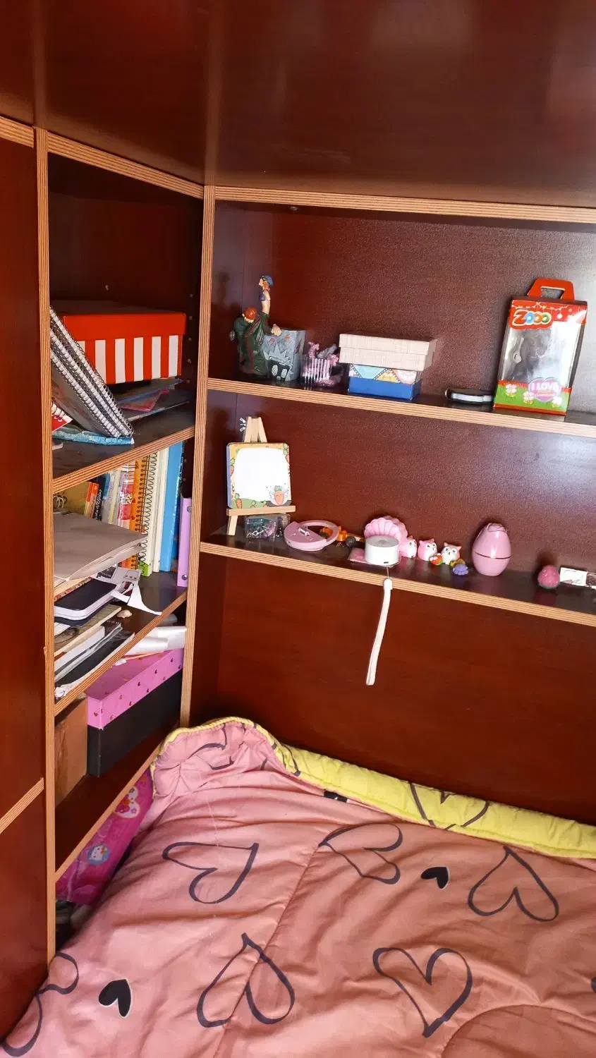 تخت دو طبقه  جنس  چوب ترک درجه یک فروش فوری|تخت و سرویس خواب|پرند, فاز ۵|دیوار