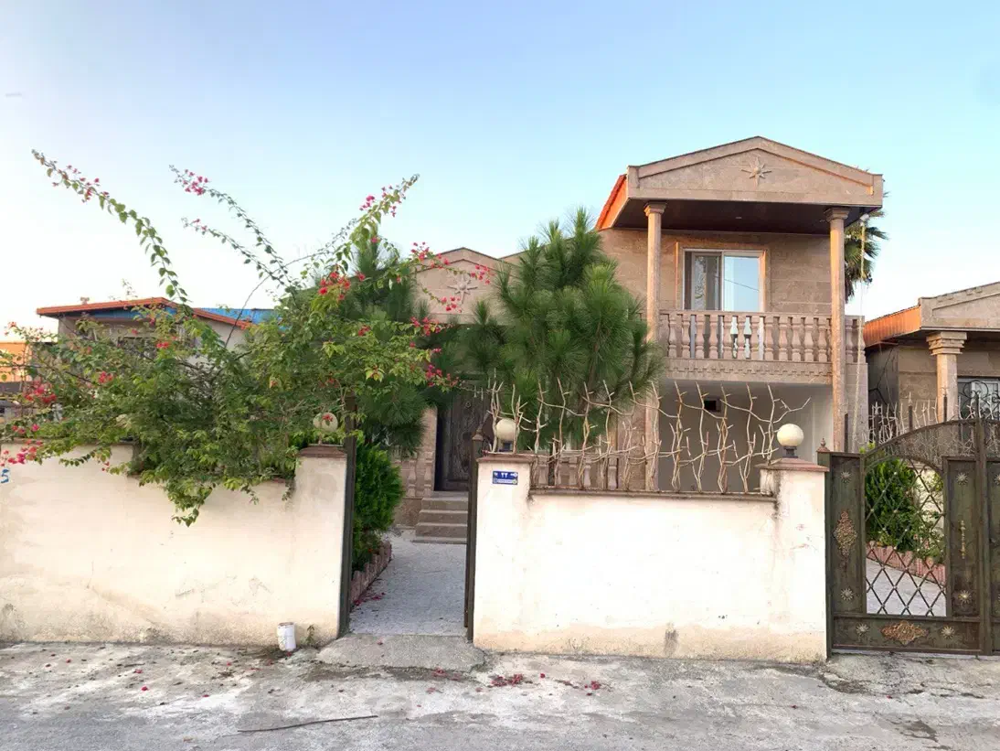 فروش ویلا نیم پیلوت با کولر و ابگرمکن محموداباد|فروش خانه و ویلا|محمودآباد, |دیوار