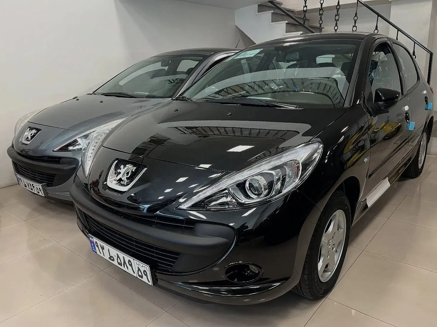 ۲۰۷ پانا / دنده / 1401|خودرو سواری و وانت|قم, باغ اشرافی|دیوار