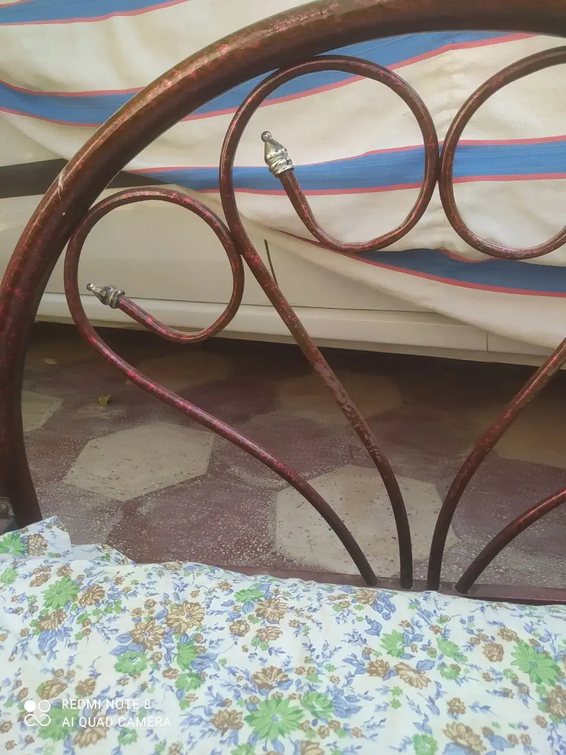 تخت یکنفره بدون تشک|تخت و سرویس خواب|بندر گناوه, |دیوار