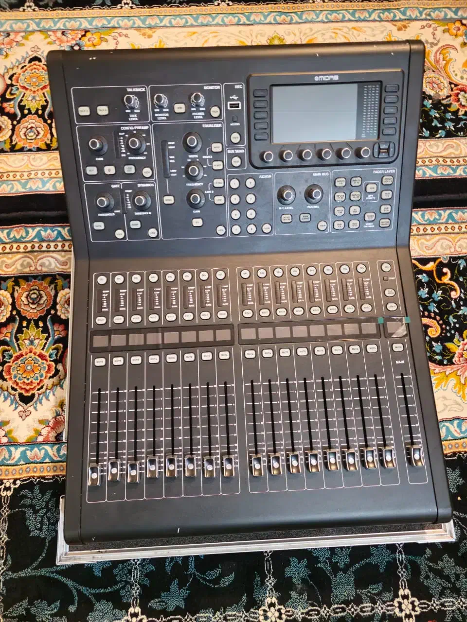 میکسر مایداس m32 rlive|آلات موسیقی|داراب, |دیوار