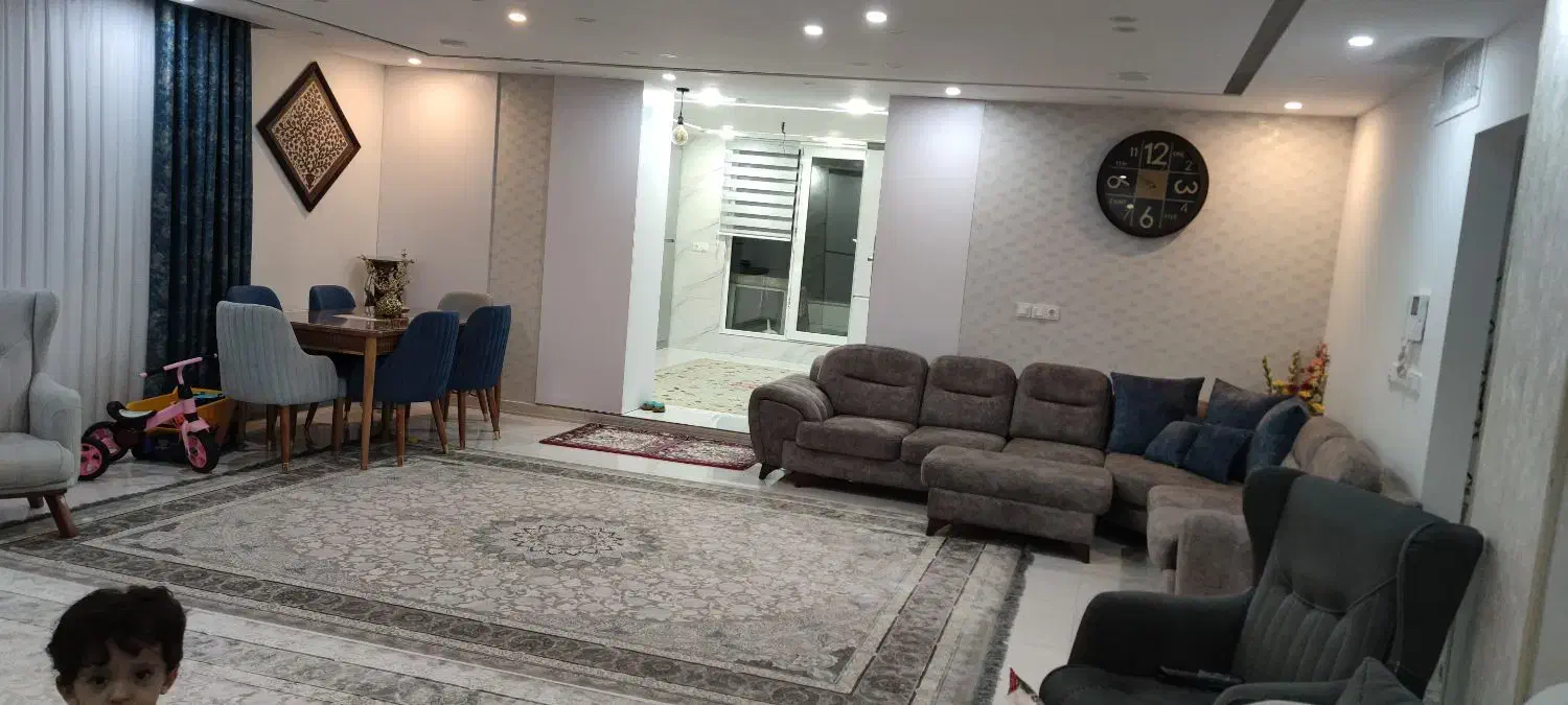 آپارتمان تک واحد 162 متری سه نبش|فروش آپارتمان|سقز, |دیوار