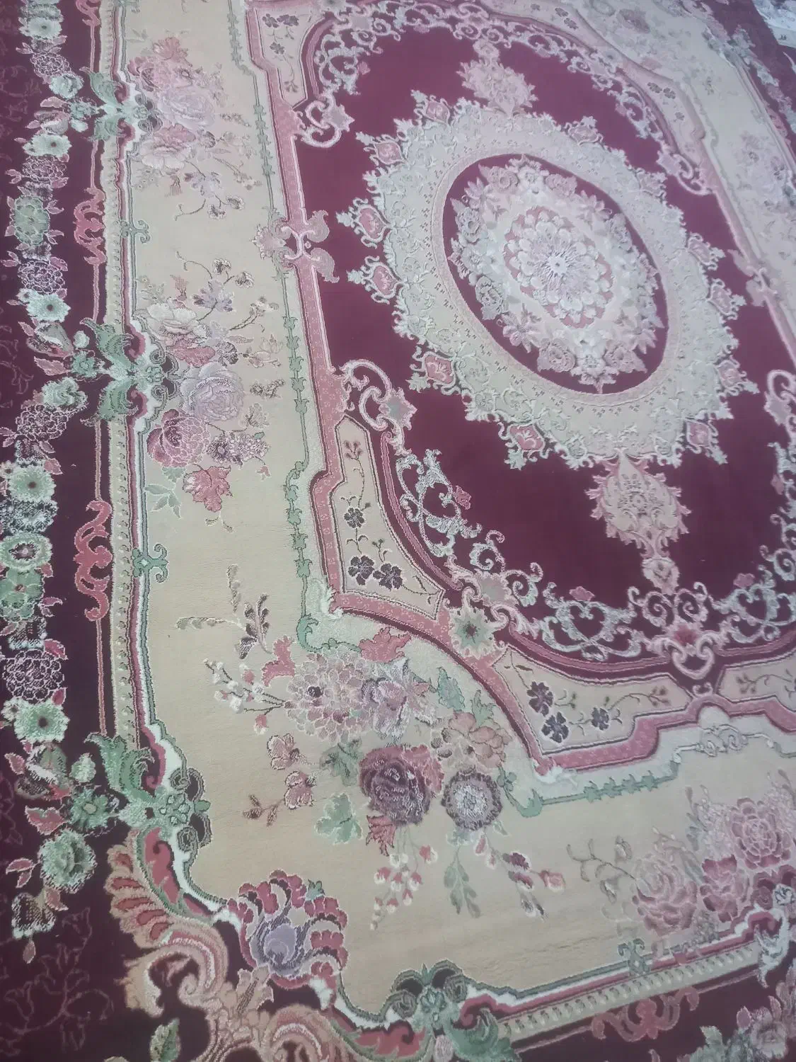 یک عدد قالین فروشی فوری|فرش|تایباد, |دیوار