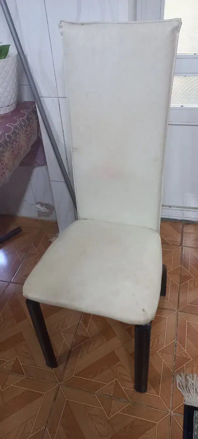 صندلی غذا خوری دونه ایی ۳۵۰ تومن|صندلی و نیمکت|رودسر, |دیوار