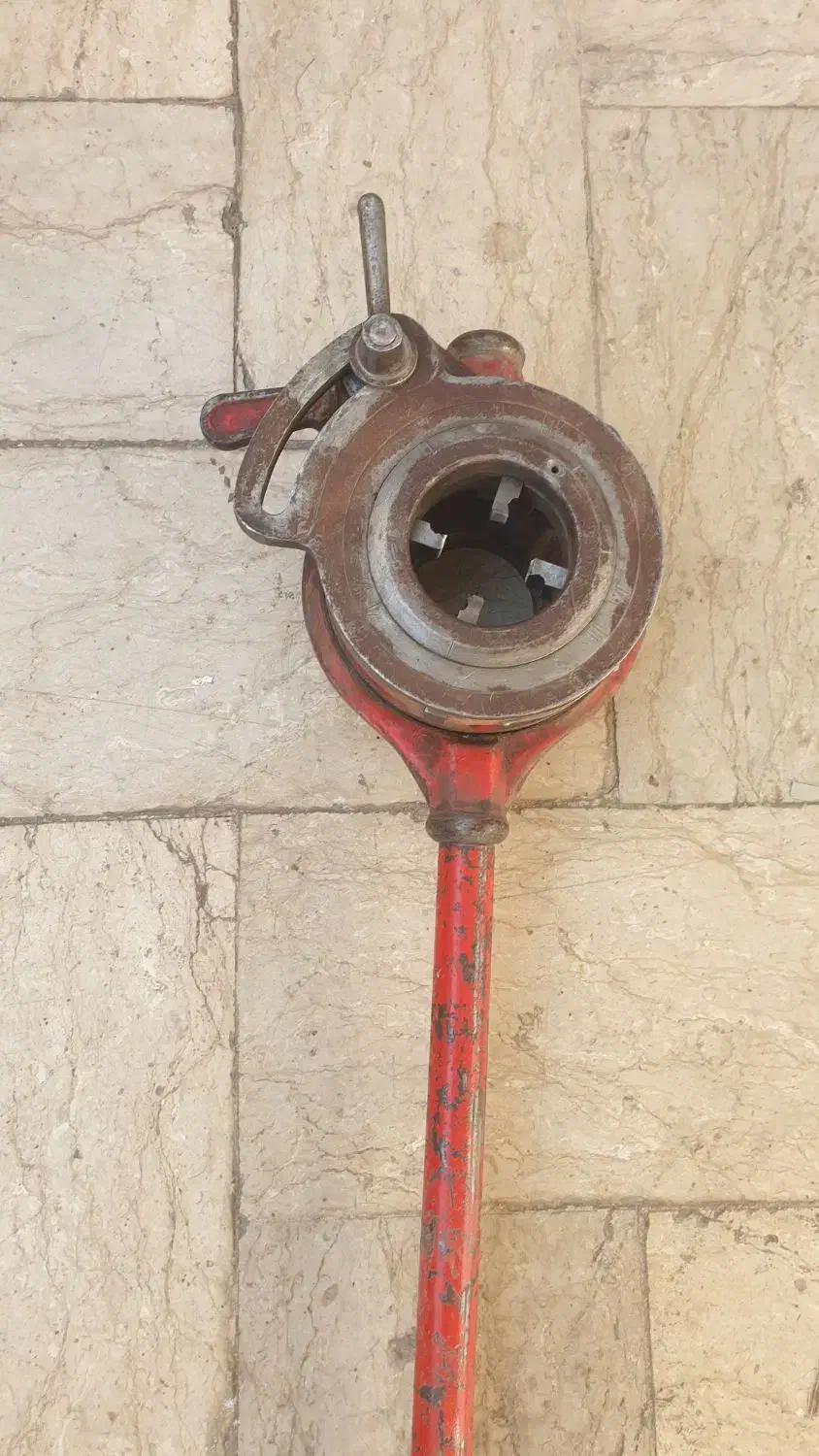 حدیده کله گاوی 2 اینچ قدیمی دستی آبیاری قطره ای|کلکسیون اشیاء عتیقه|اصفهان, خلیل آباد|دیوار