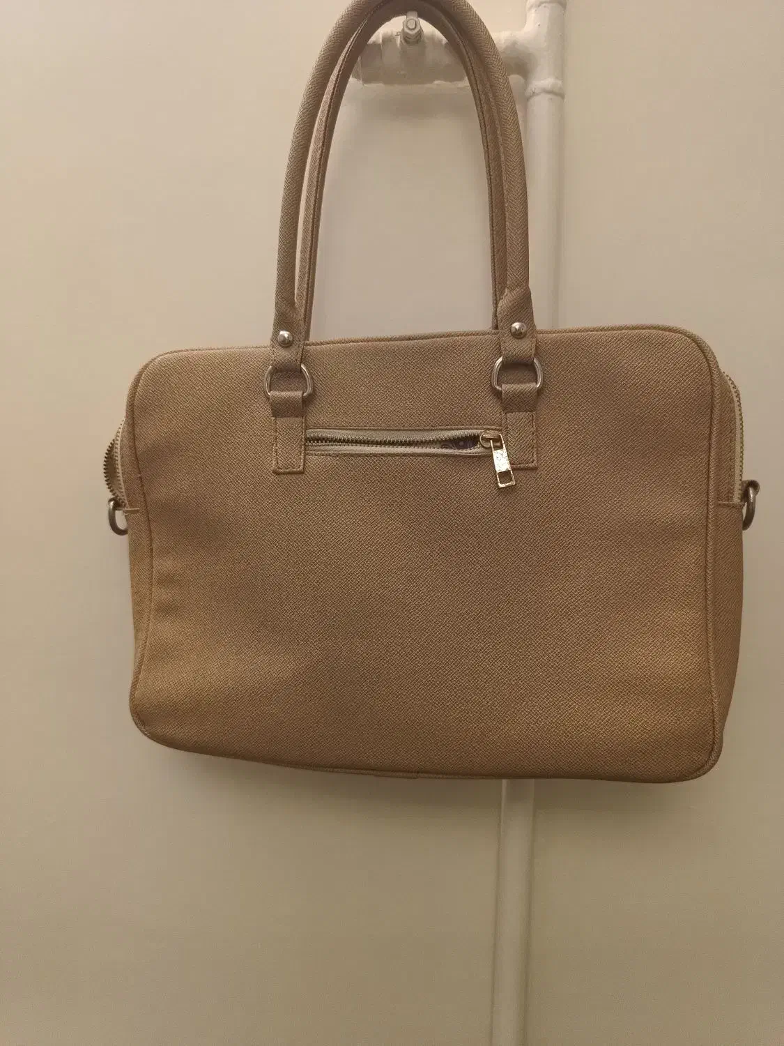 دو عدد کیف زنانه|کیف، کفش، کمربند|تهران, شهرک زینبیه|دیوار