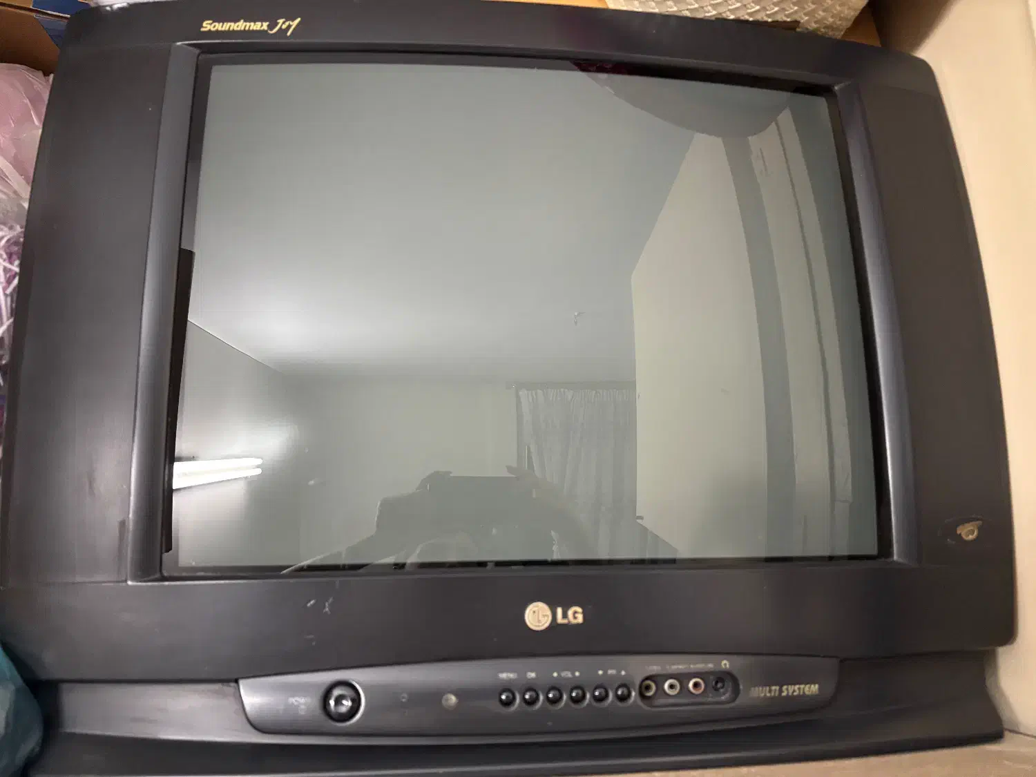 تلویزیون قدیمی سالم ال جی|تلویزیون و پروژکتور|تهران, کرمان|دیوار