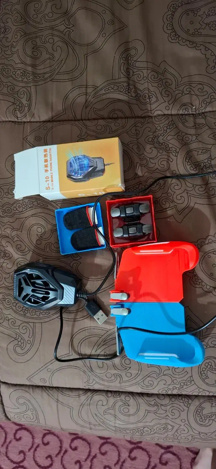 دسته بازی موبایل|کنسول، بازی ویدئویی و آنلاین|فردیس, قریشی|دیوار