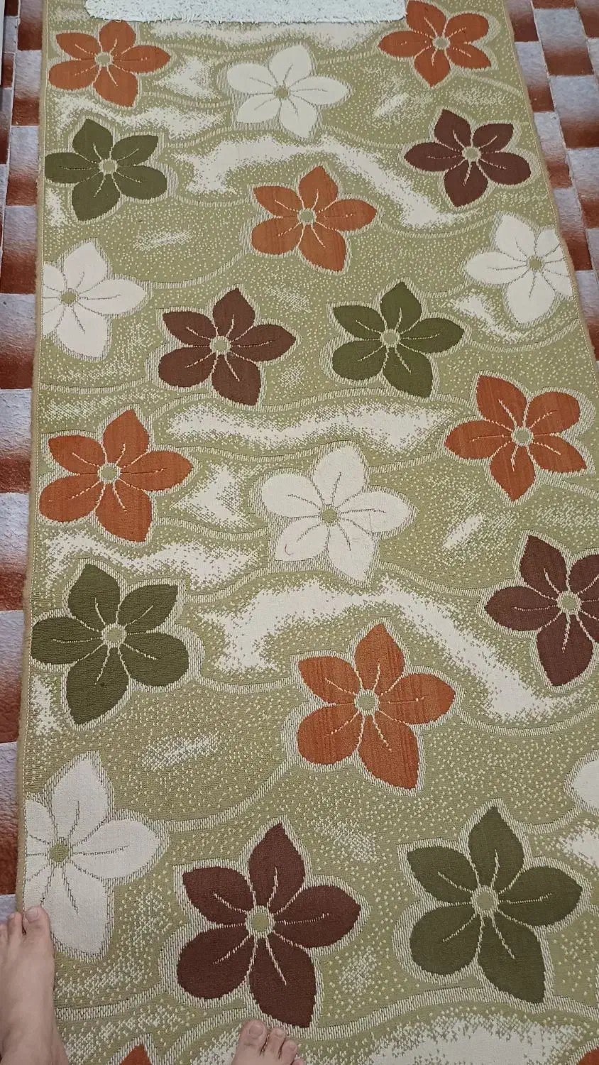 تعدادی گلیم ماشی و گلیم دست بافت تمیز بدون مشکل|گلیم، جاجیم، گبه|خاوران, |دیوار