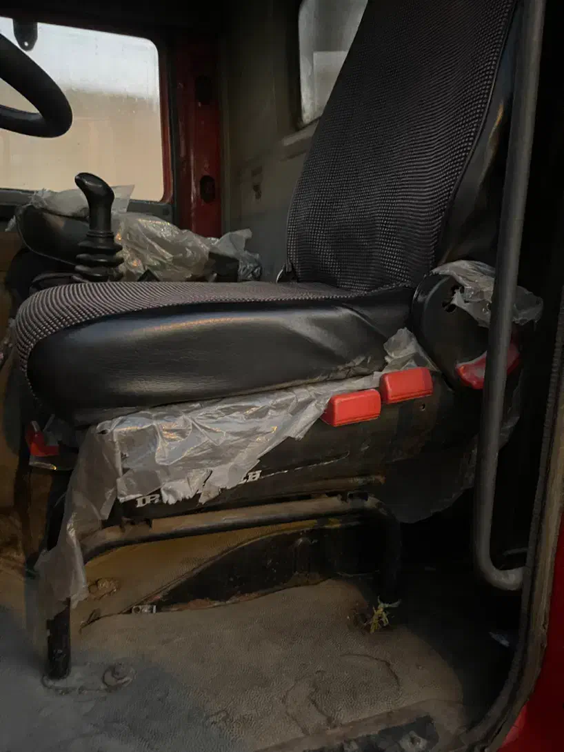 بادسان مدل۱۳۷۹وارداتی زیر کاربری آزاد|خودرو سنگین|اهواز, کوی طالقانی|دیوار