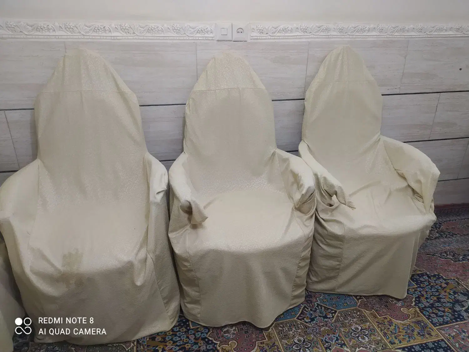 مبل سلطنتی هفت نفره|مبلمان خانگی و میز عسلی|شیراز, شاهچراغ|دیوار