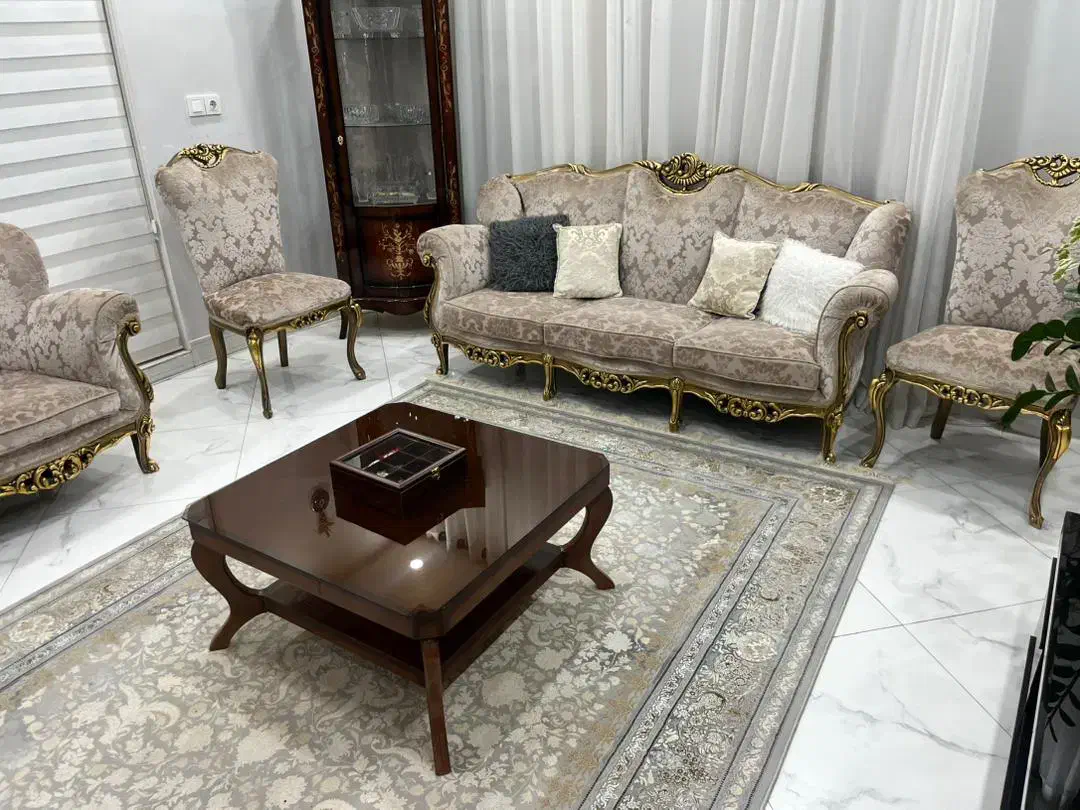 مبل ۷نفره سلطنتی|مبلمان خانگی و میز عسلی|بیرجند, |دیوار