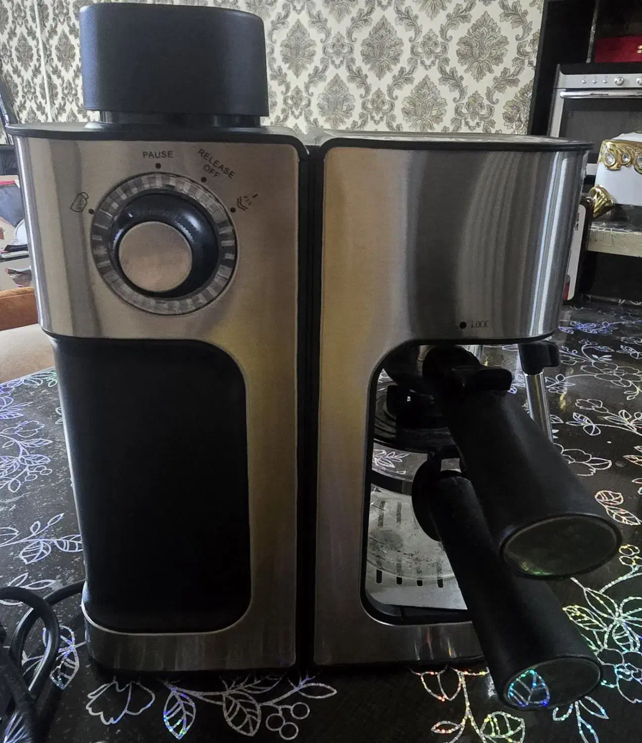 قهوه ساز خونگی|سماور، چای‌ساز، قهوه‌ساز|رشت, کوی بیانی|دیوار