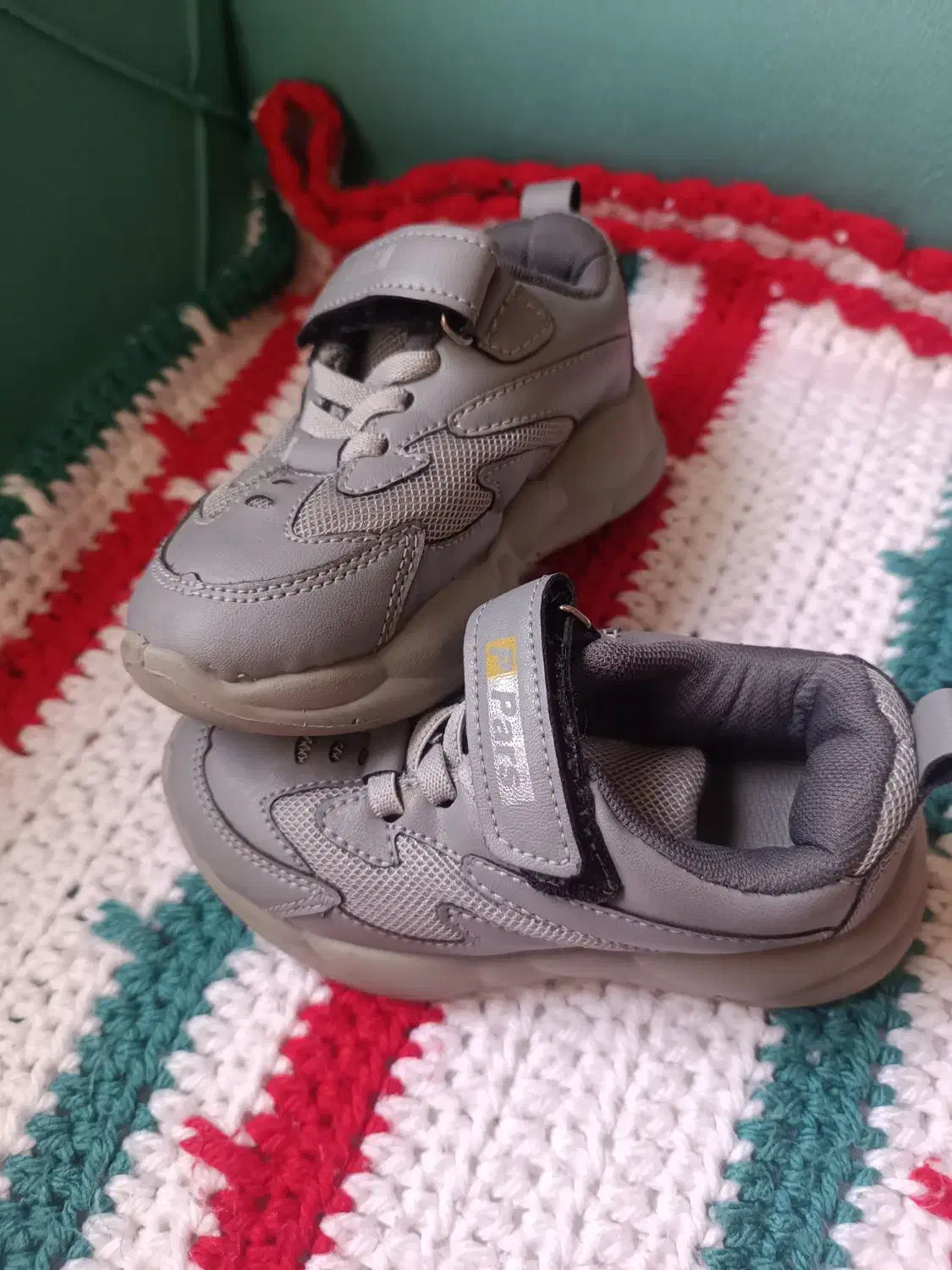 کفش بچگانه سایز 25 .300تومان|کفش و لباس بچه|رشت, کوی فکوری|دیوار