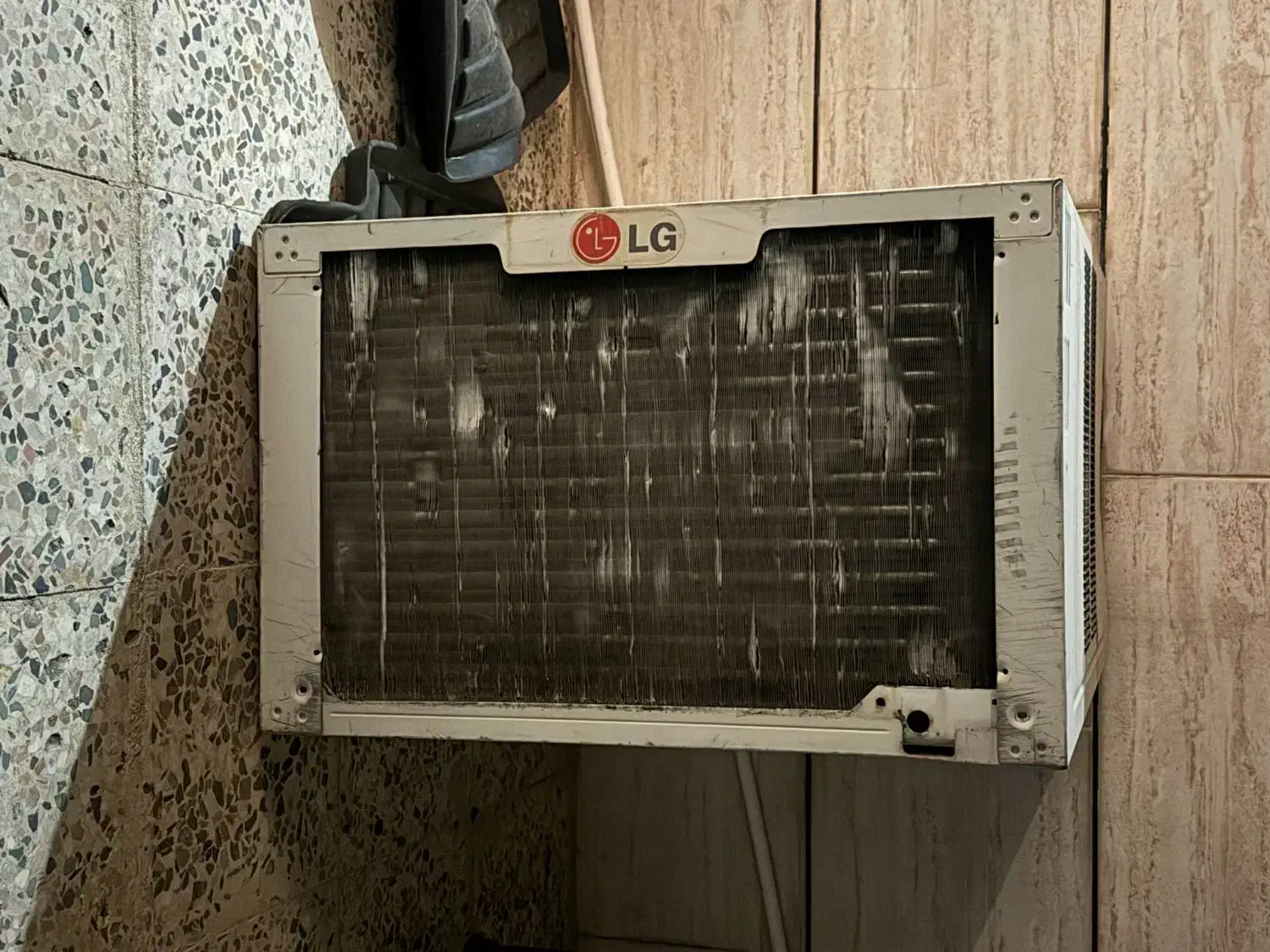 کولر گازی پنجره ای|کولر گازی و فن‌کوئل|خرم‌آباد, |دیوار