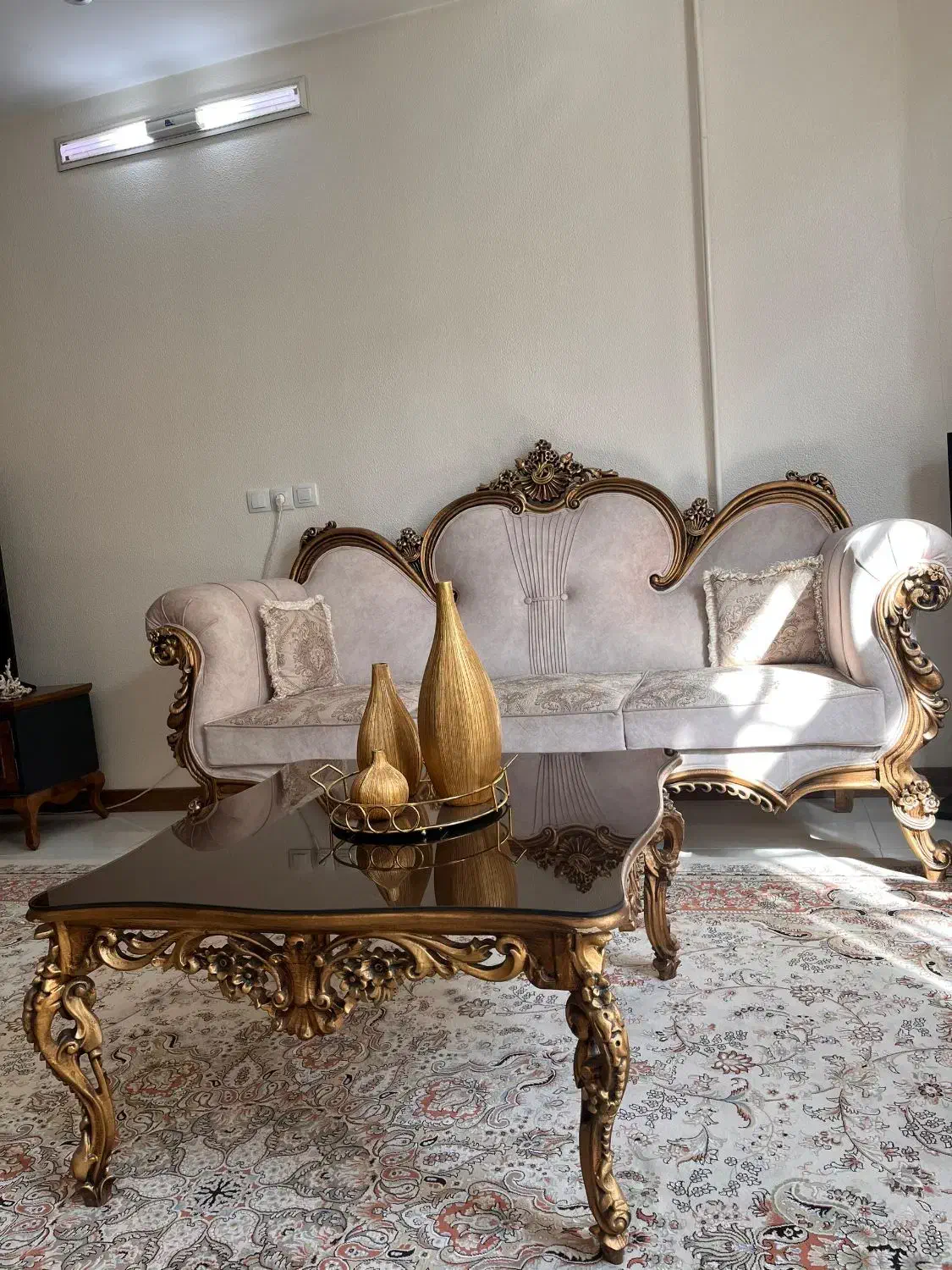 مبل۹ وناهارخوری ۸نفره چوب راش گرجستان|مبلمان خانگی و میز عسلی|شاهین‌شهر, طالقانی|دیوار