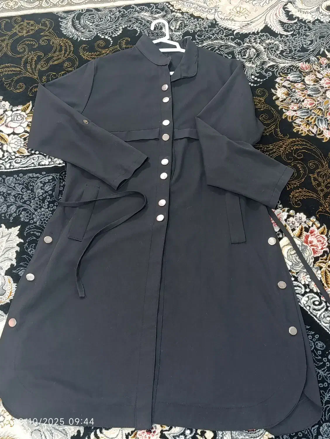 مانتو|لباس|بندر کنگان, |دیوار