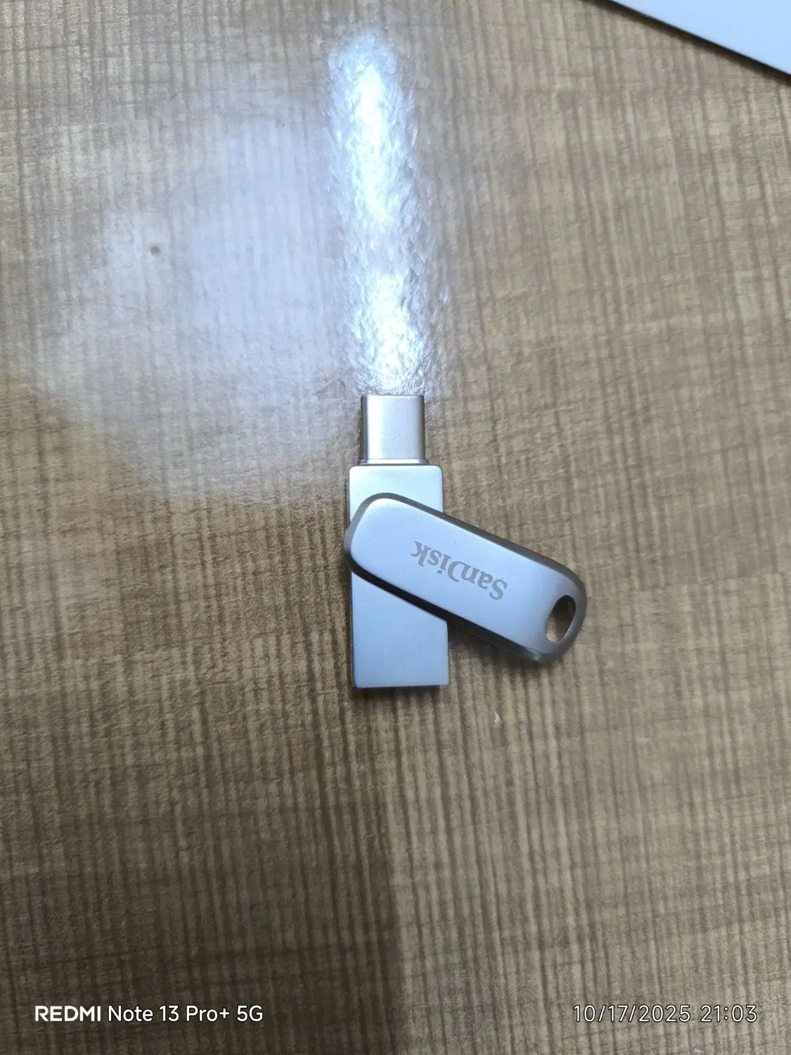 فلش مموری ۶۴ گیگ SanDisk Ultra Dual Drive Luxe|قطعات و لوازم جانبی رایانه|مشهد, شهرک بهارستان|دیوار