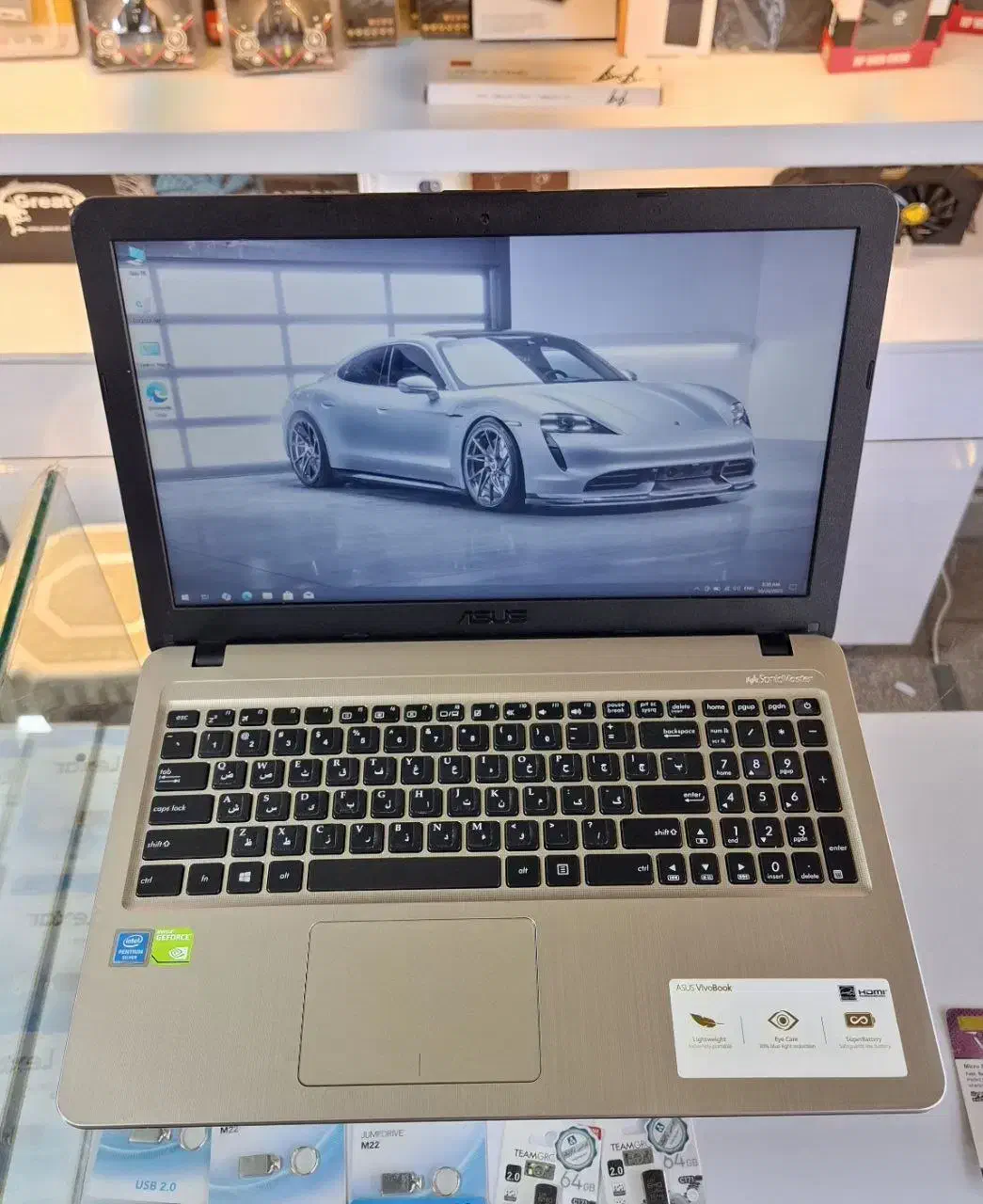 * بازار لپتاپ * ایسوس نسل جدید با گرافیک ۲گیگ مجزا|رایانه همراه|ساوه, |دیوار