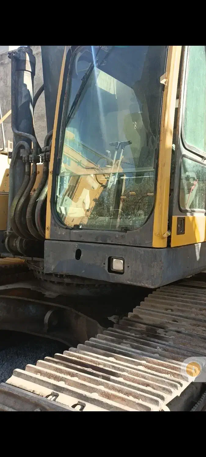 بیل 2008 ولوو کم کار360|خودرو سنگین|اصفهان, سیچان|دیوار