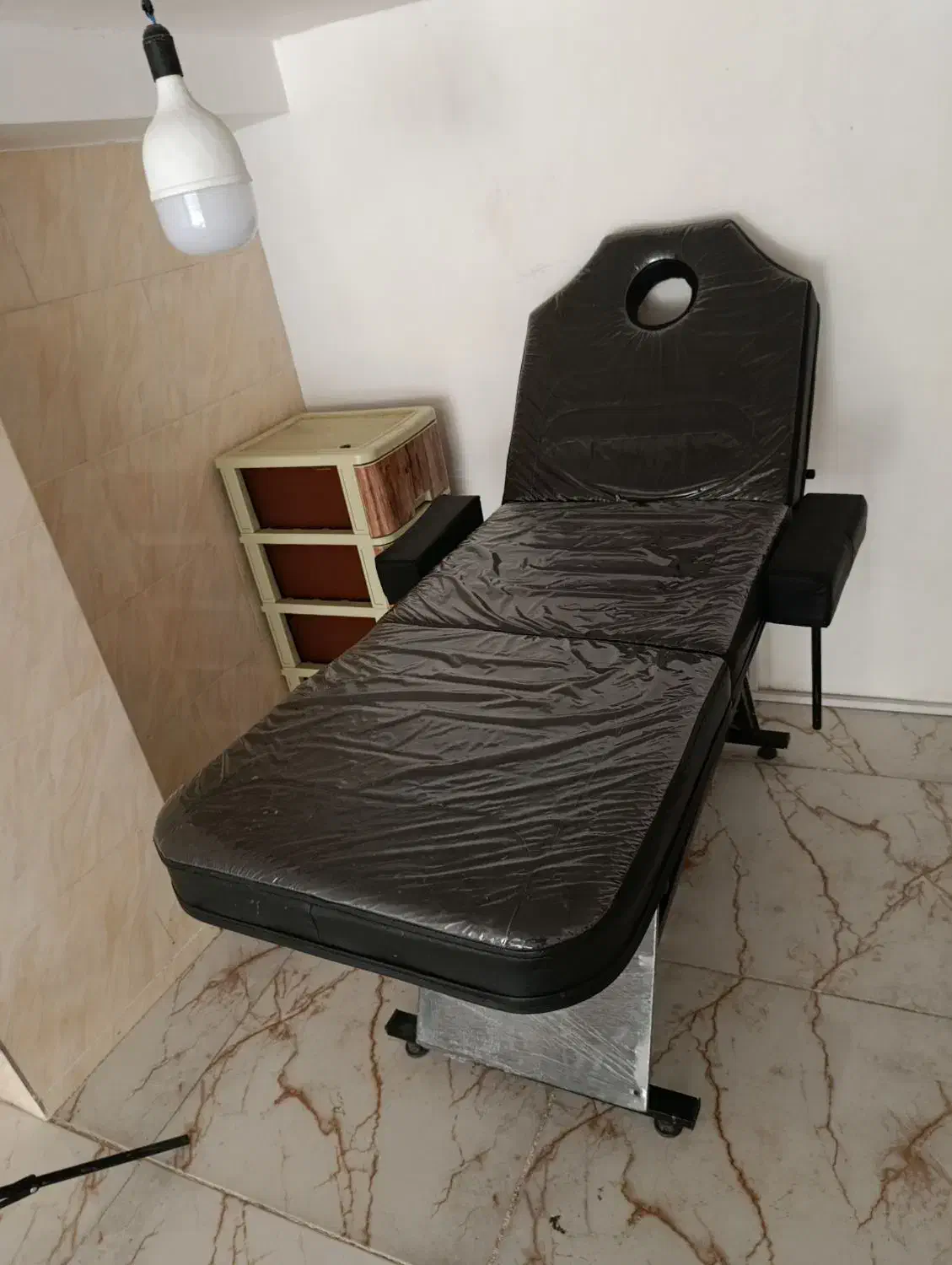 فروش فوری ب علت مهاجرت ایران|آرایشگاه و سالن‌های زیبایی|گنبد کاووس, |دیوار