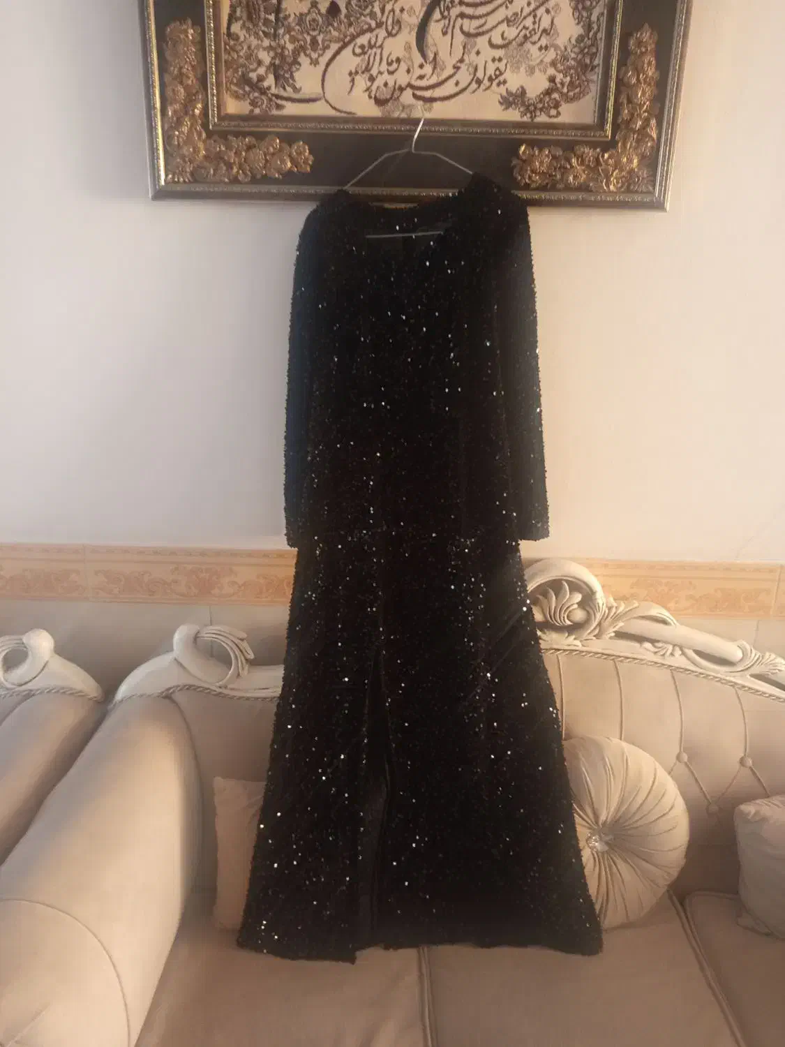 پیرهن مجلسی|لباس|هشتگرد, شهرک راه آهن|دیوار