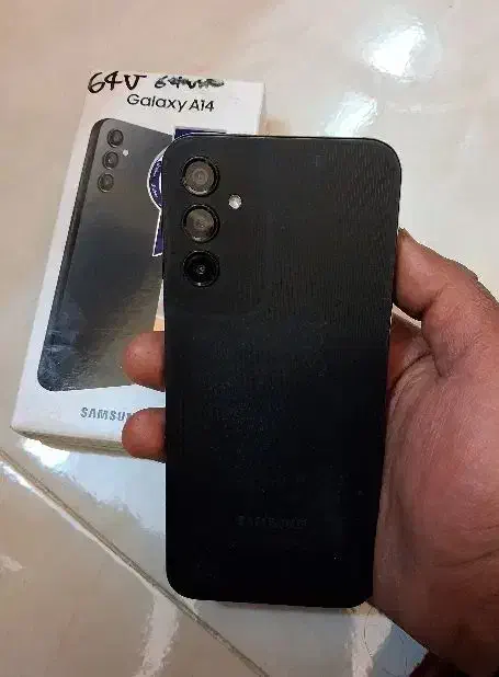 a 14 حافظه ۶۴|موبایل|تهران, اوقاف|دیوار