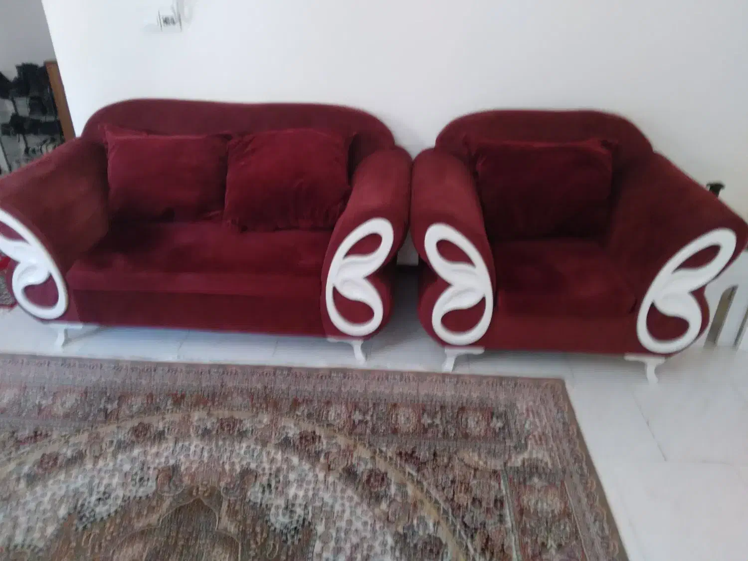 مبل ۶نفره  کارکرده|مبلمان خانگی و میز عسلی|پرند, فاز ۶|دیوار