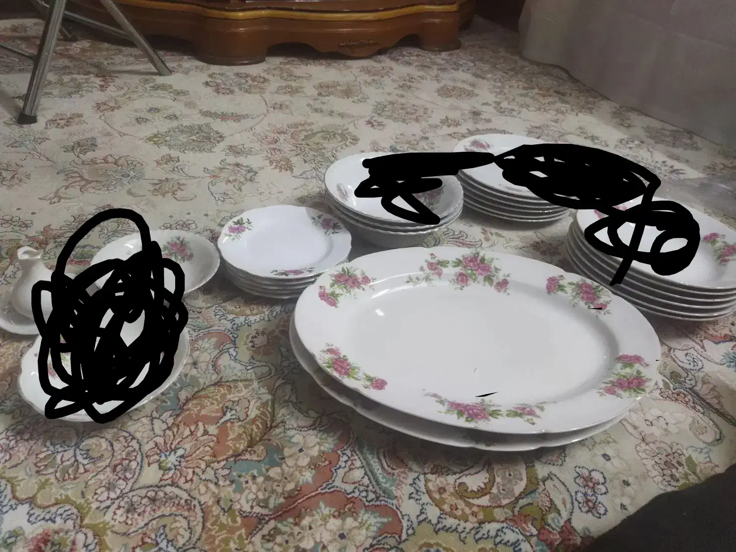 ظروف گل پنبه و سرامیک وغیره|ظروف سرو و پذیرایی|گلبهار, شهر جدید گلبهار|دیوار