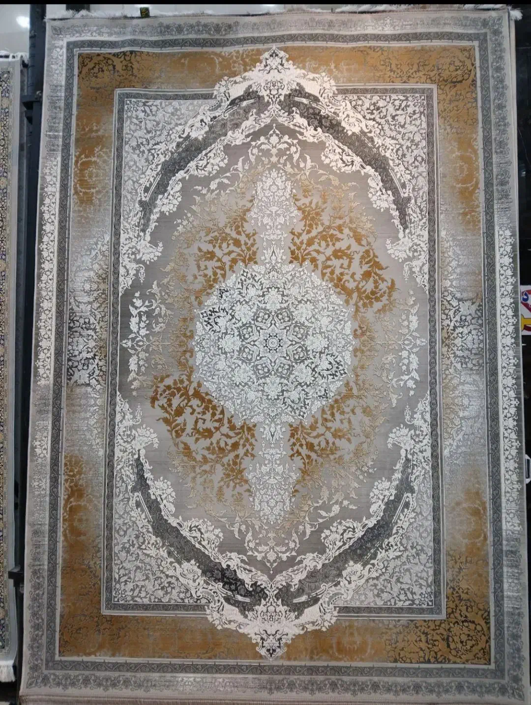 جشنواره پاییزه از دم قسط فرش آغاز شد|فرش|قزوین, |دیوار