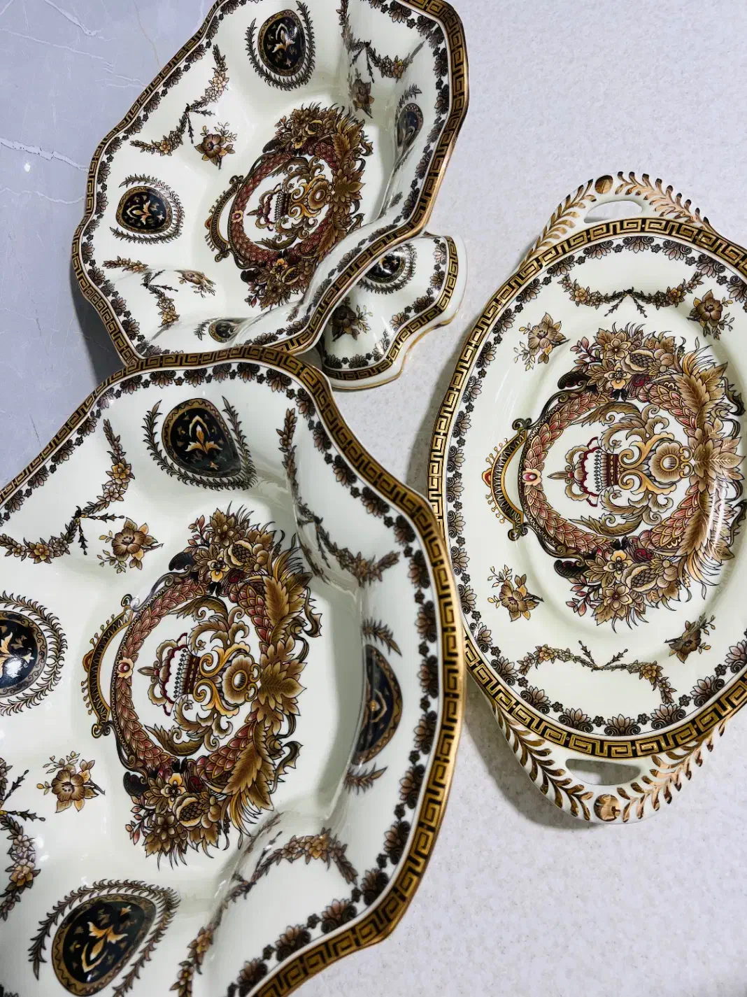 سرویس پذیرایی لوکس برند ze zhou|ظروف سرو و پذیرایی|نکا, |دیوار