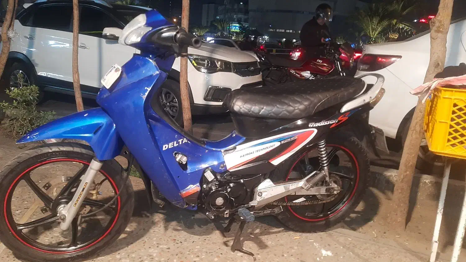 موتور ویو|موتورسیکلت|تهران, سنگلج (شاپور)|دیوار