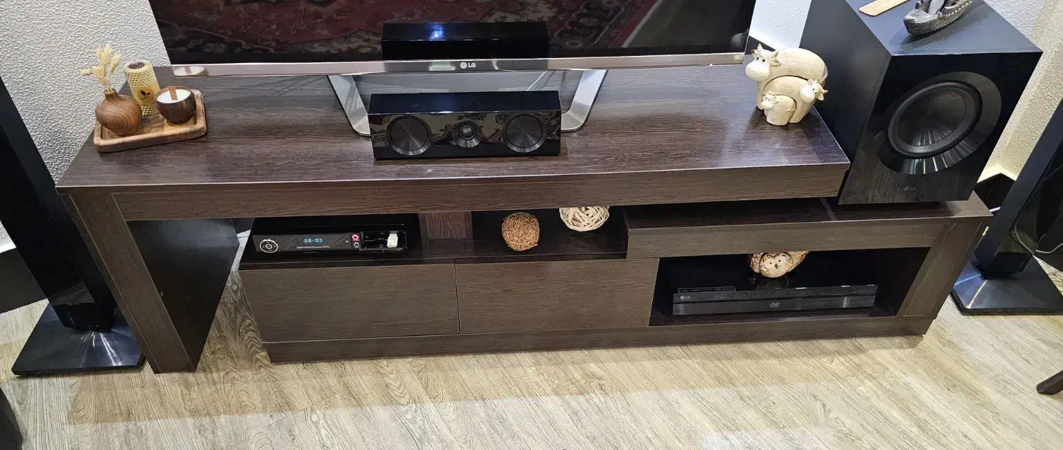 میز تلویزیون|میز تلویزیون|شاهین‌شهر, مخابرات (شهید بهشتی)|دیوار