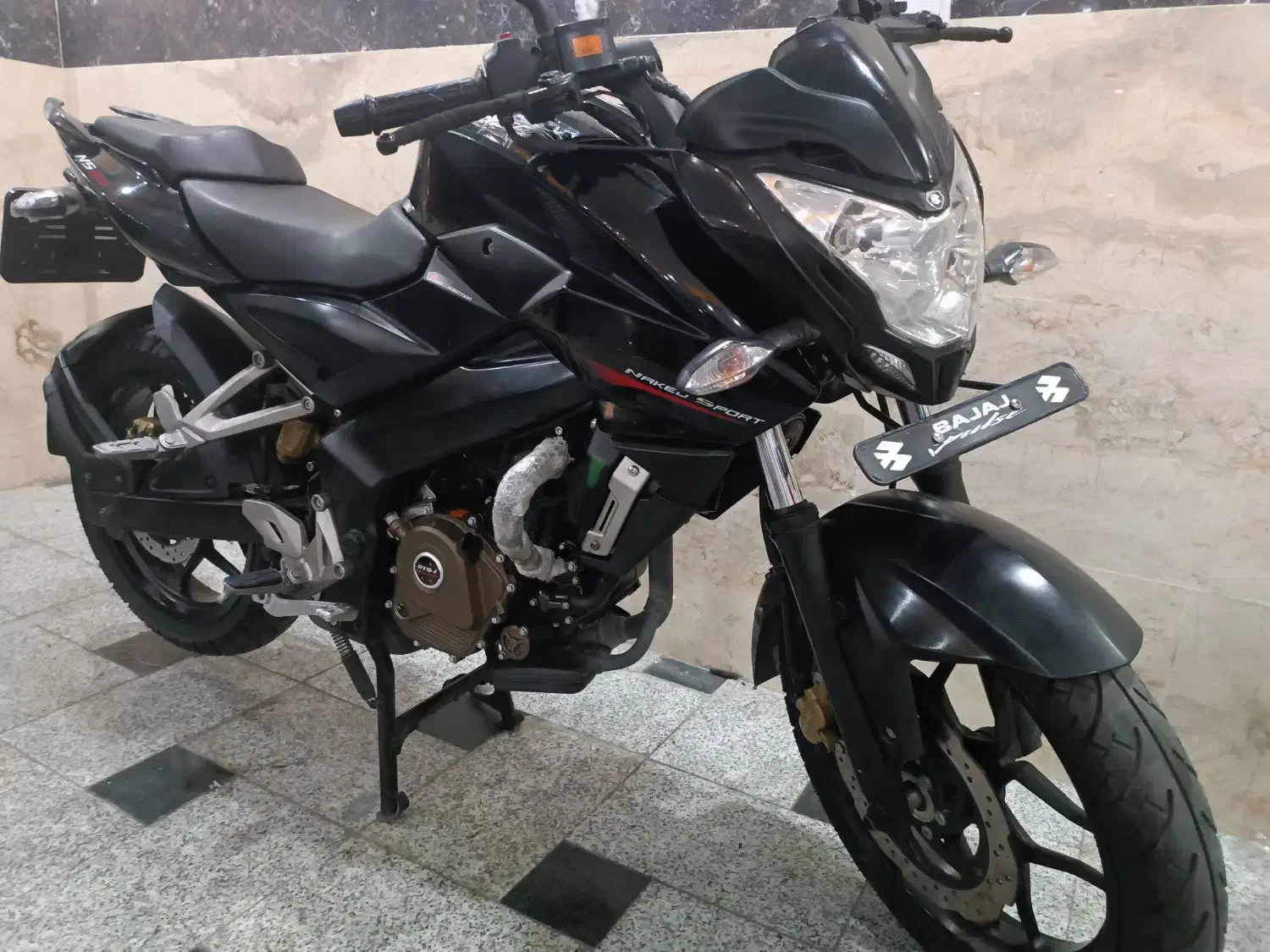 ns 200 مشکی  96کلکسیونی در حد خشک|موتورسیکلت|تهران, اقدسیه|دیوار