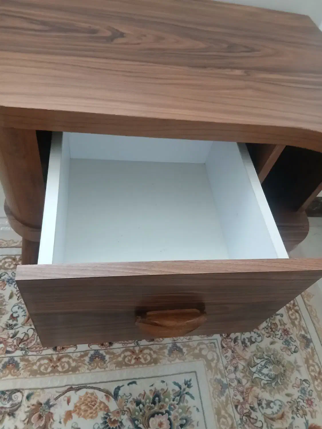 پاتختی اصل ام دی اف نو|تخت و سرویس خواب|اردبیل, |دیوار