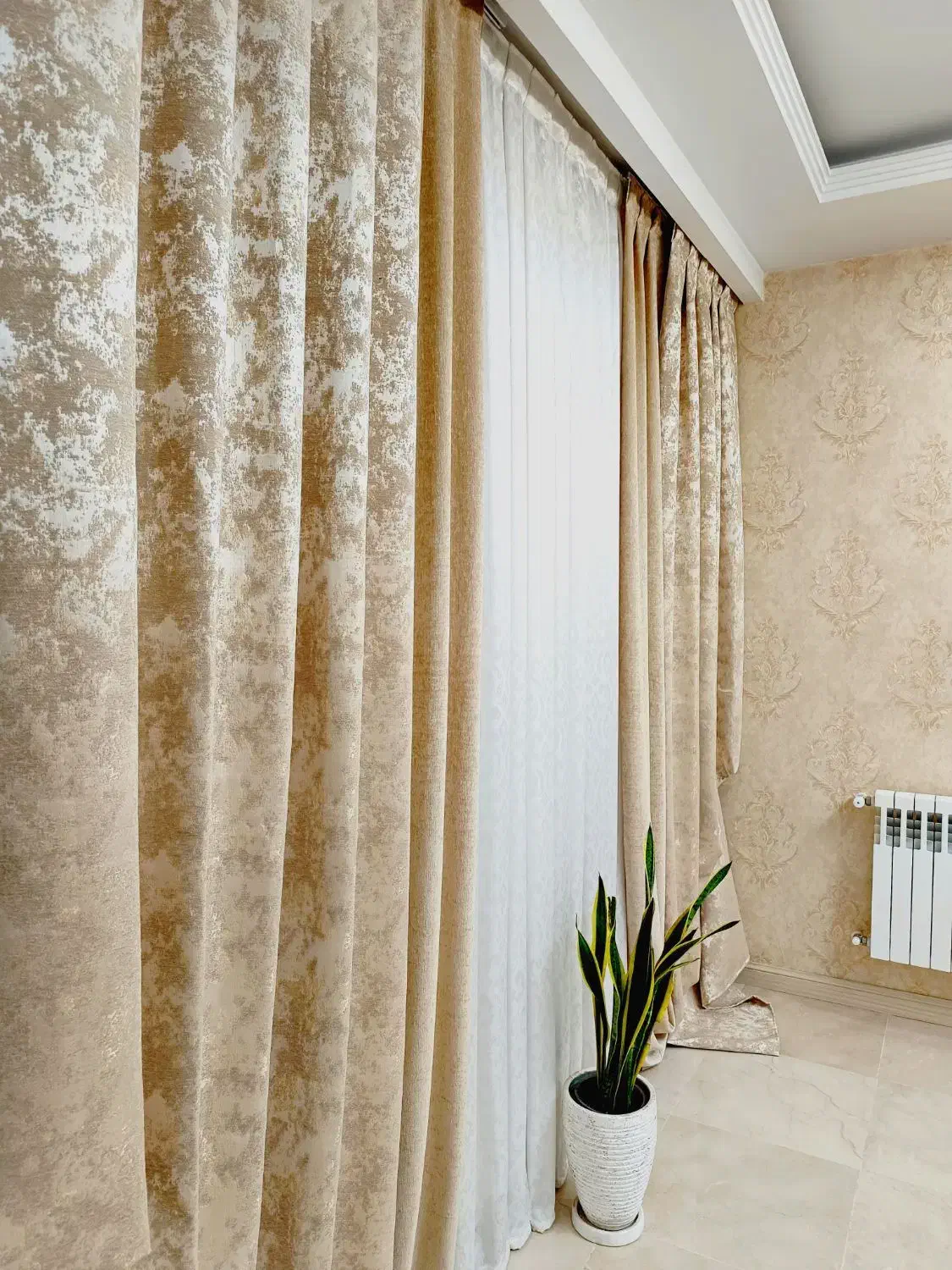 والان پرده کرم طلایی|پرده، رانر، رومیزی|تهران, صادقیه|دیوار