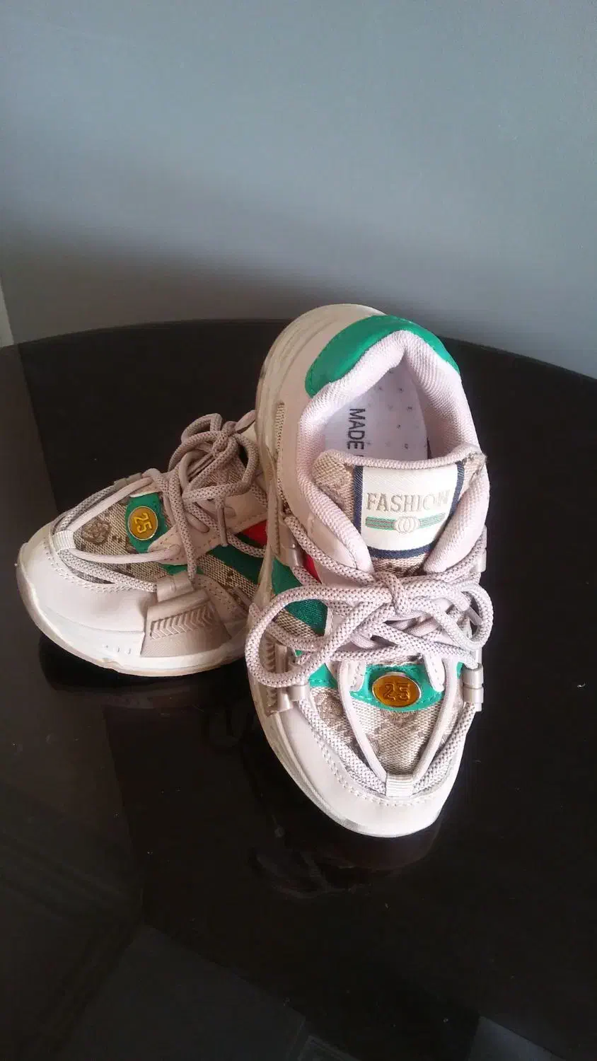 کتونی خارجی نو . سایز 33|کفش و لباس بچه|تهران, سازمان آب|دیوار