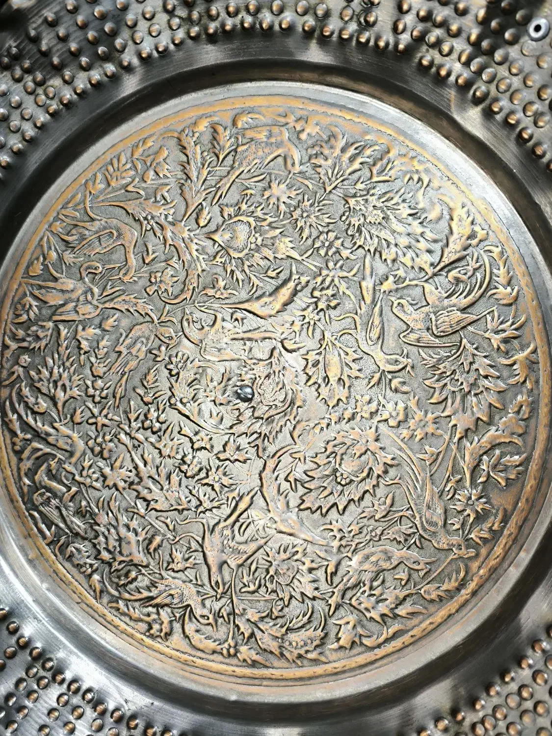 ظرف مسی قدیمی و انتیک|کلکسیون اشیاء عتیقه|فرمهین, |دیوار