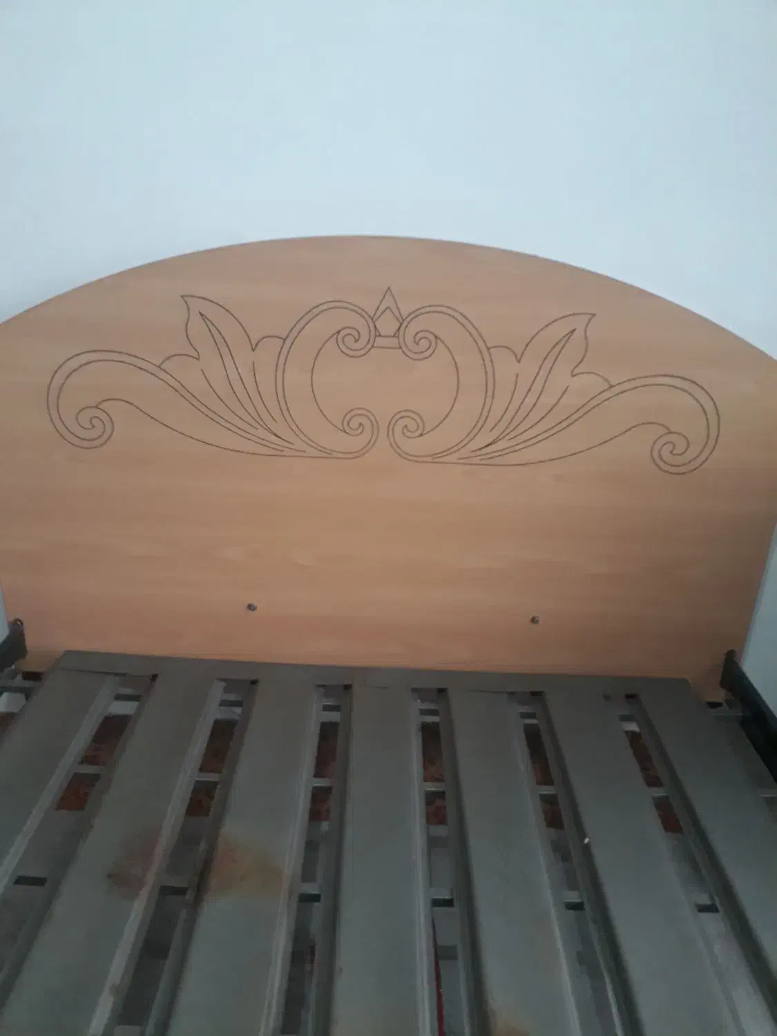 تخت دونفره  فلزی|تخت و سرویس خواب|آستانه اشرفیه, |دیوار