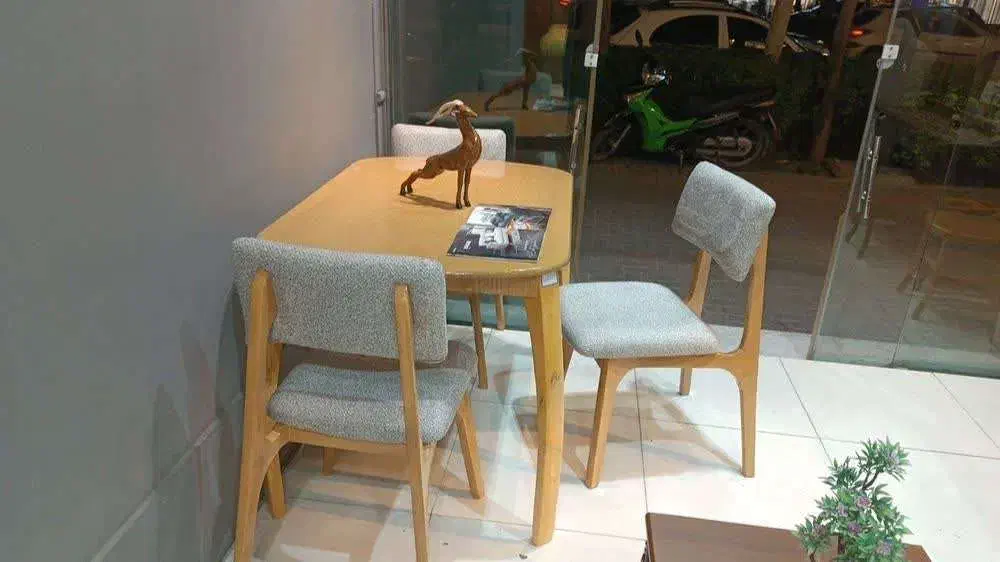 میزوصندلی نهار خوری خام وتکمیل|میز و صندلی غذاخوری|مشهد, گرجی علیا|دیوار