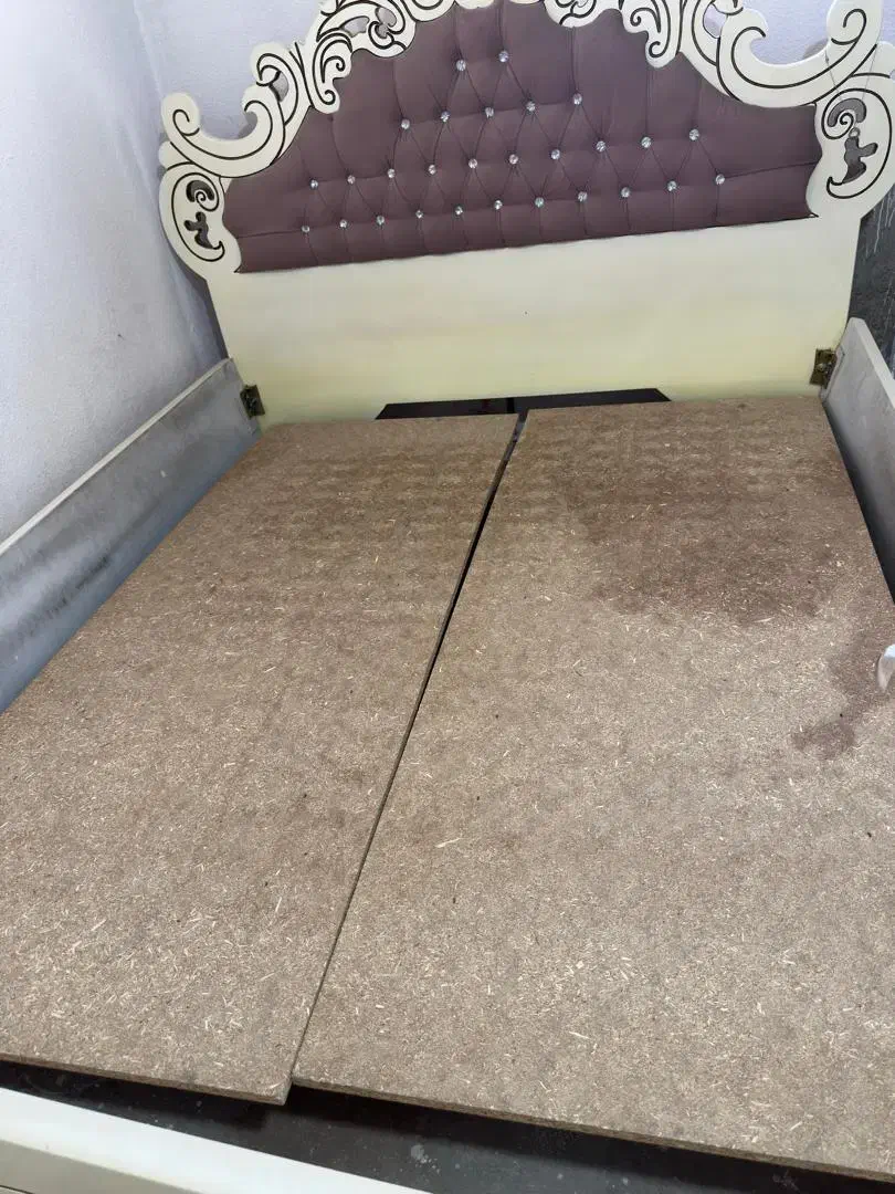 تخت۲نفره سلطنتی|تخت و سرویس خواب|پاکدشت, پاکدشت (مامازند)|دیوار