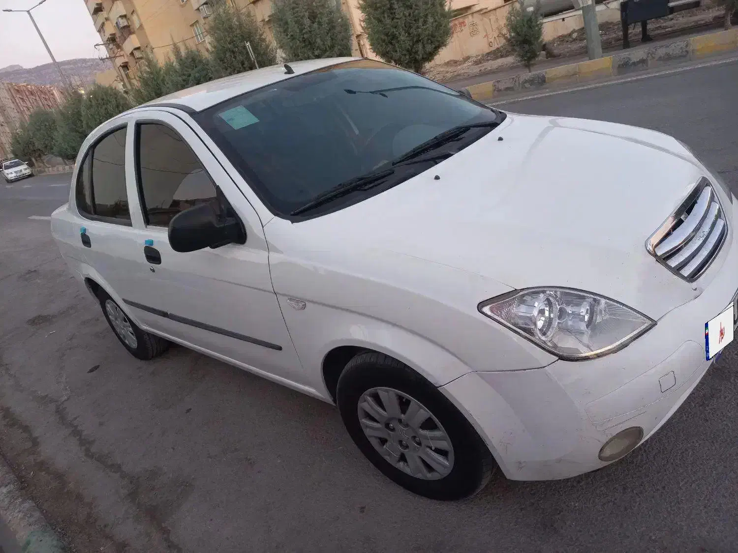 تیبا صندوقدار|خودرو سواری و وانت|ایلام, |دیوار