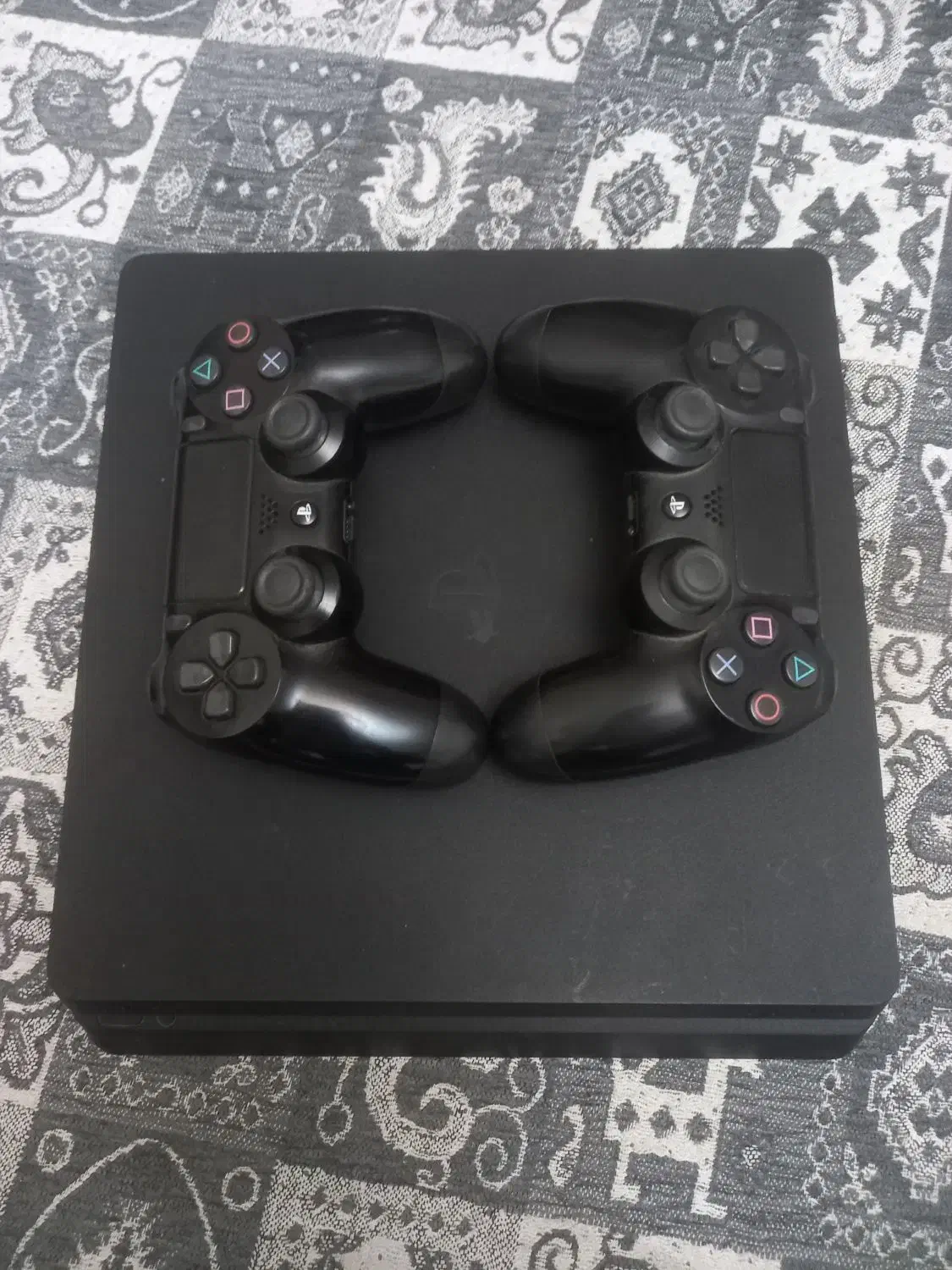 ps4 slim 1tra|کنسول، بازی ویدئویی و آنلاین|ری, جوانمرد قصاب|دیوار